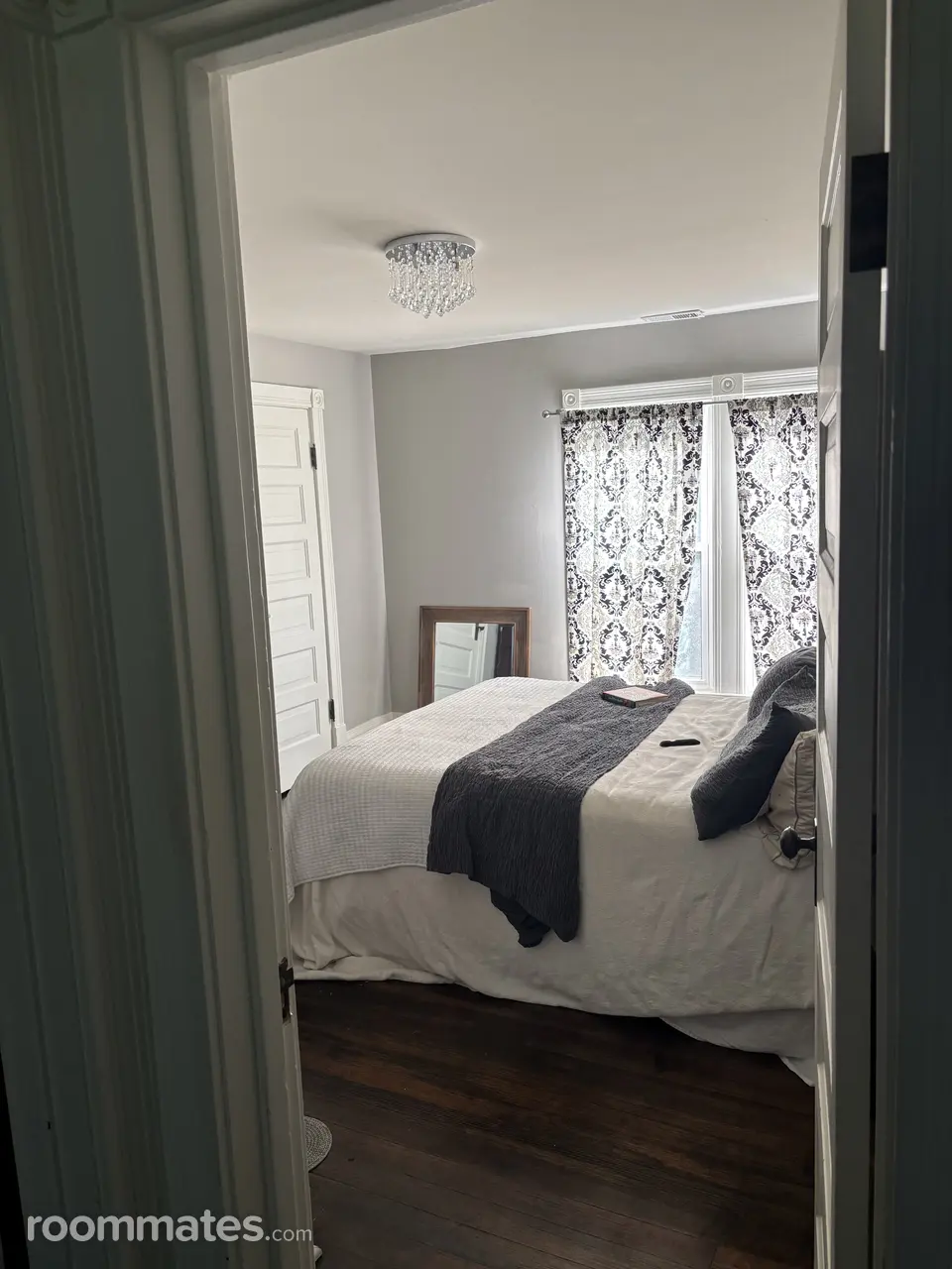 Profile photo 5 of 14