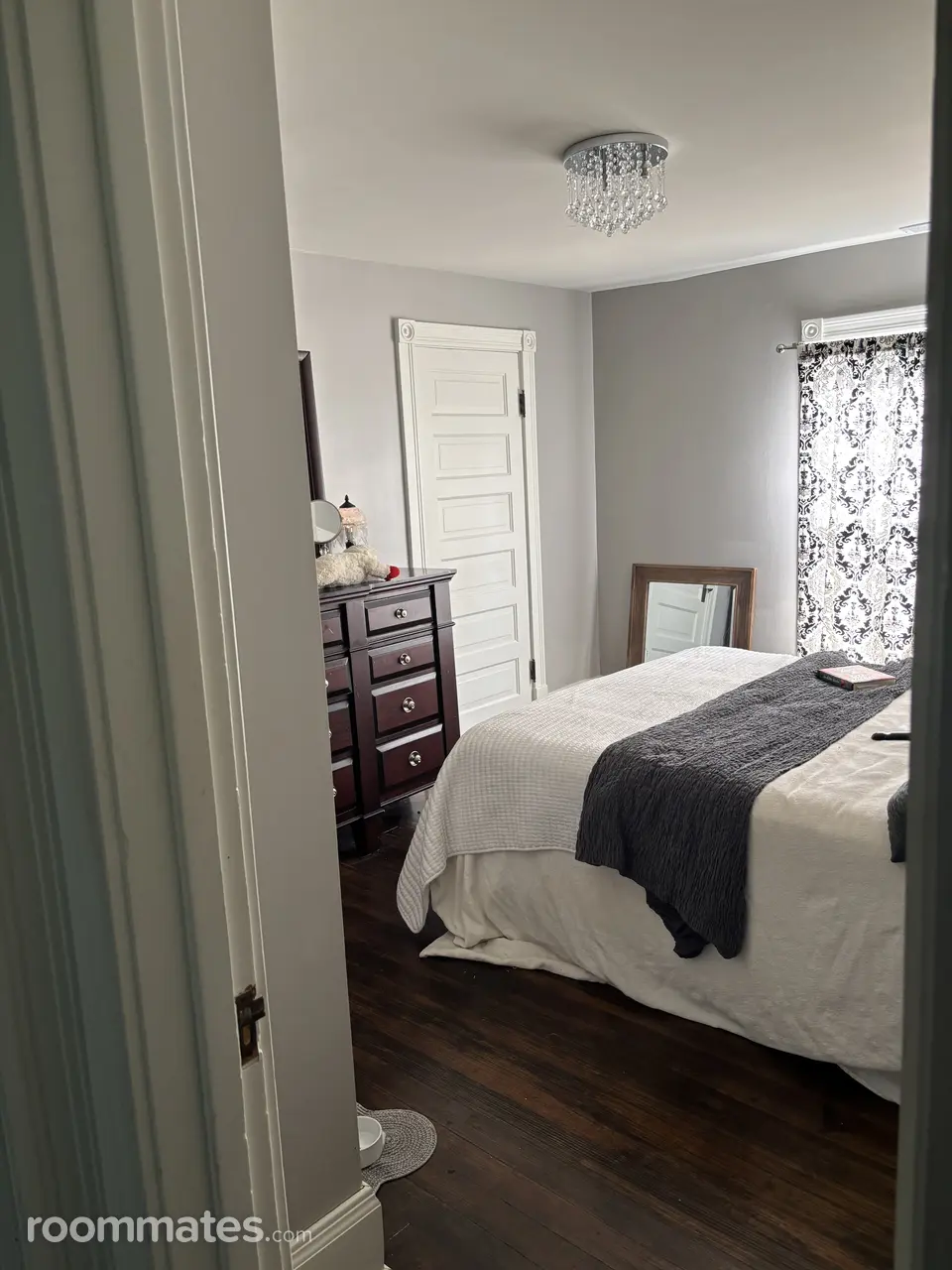 Profile photo 6 of 14