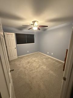 Room for rent in Jacksonville, North Carolina $700, house