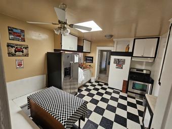 Room for rent in National City, California $1200, house