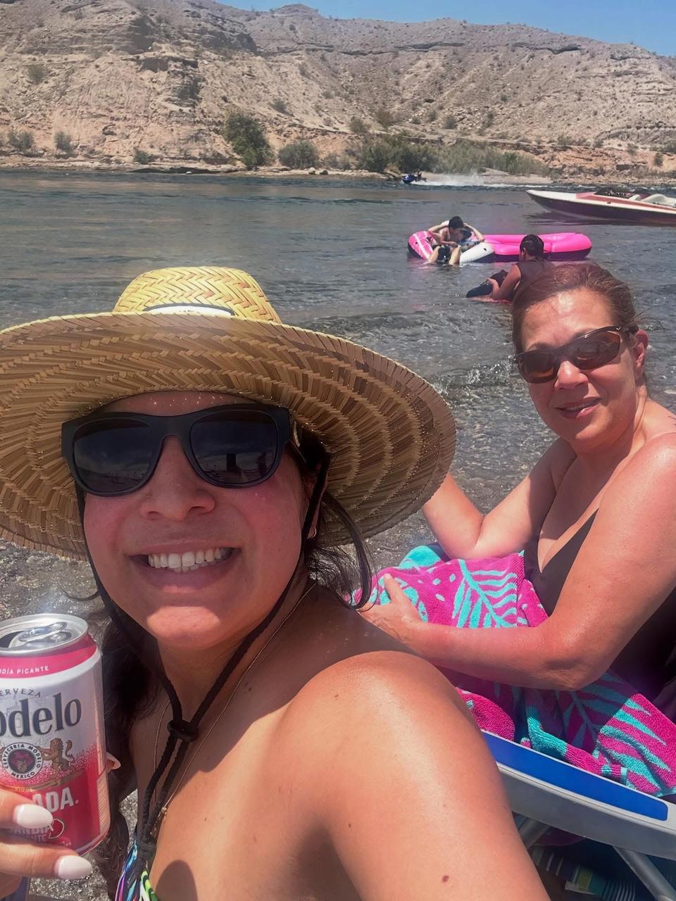 Profile photo 10 of 14