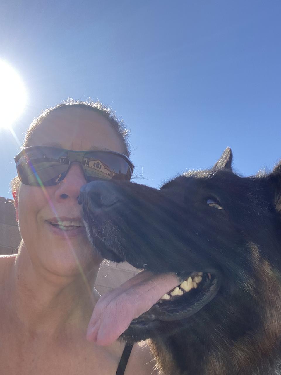 Profile photo 12 of 14