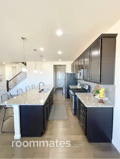 Room for rent in Castle Rock, CO $900, house