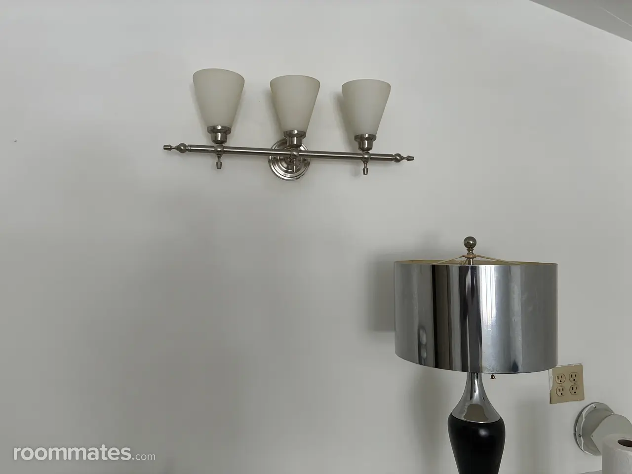 Profile photo 1 of 7