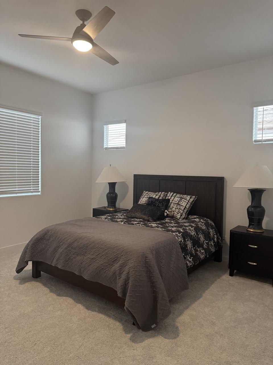 Profile photo 15 of 17