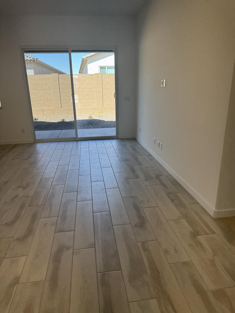 Profile photo 11 of 17