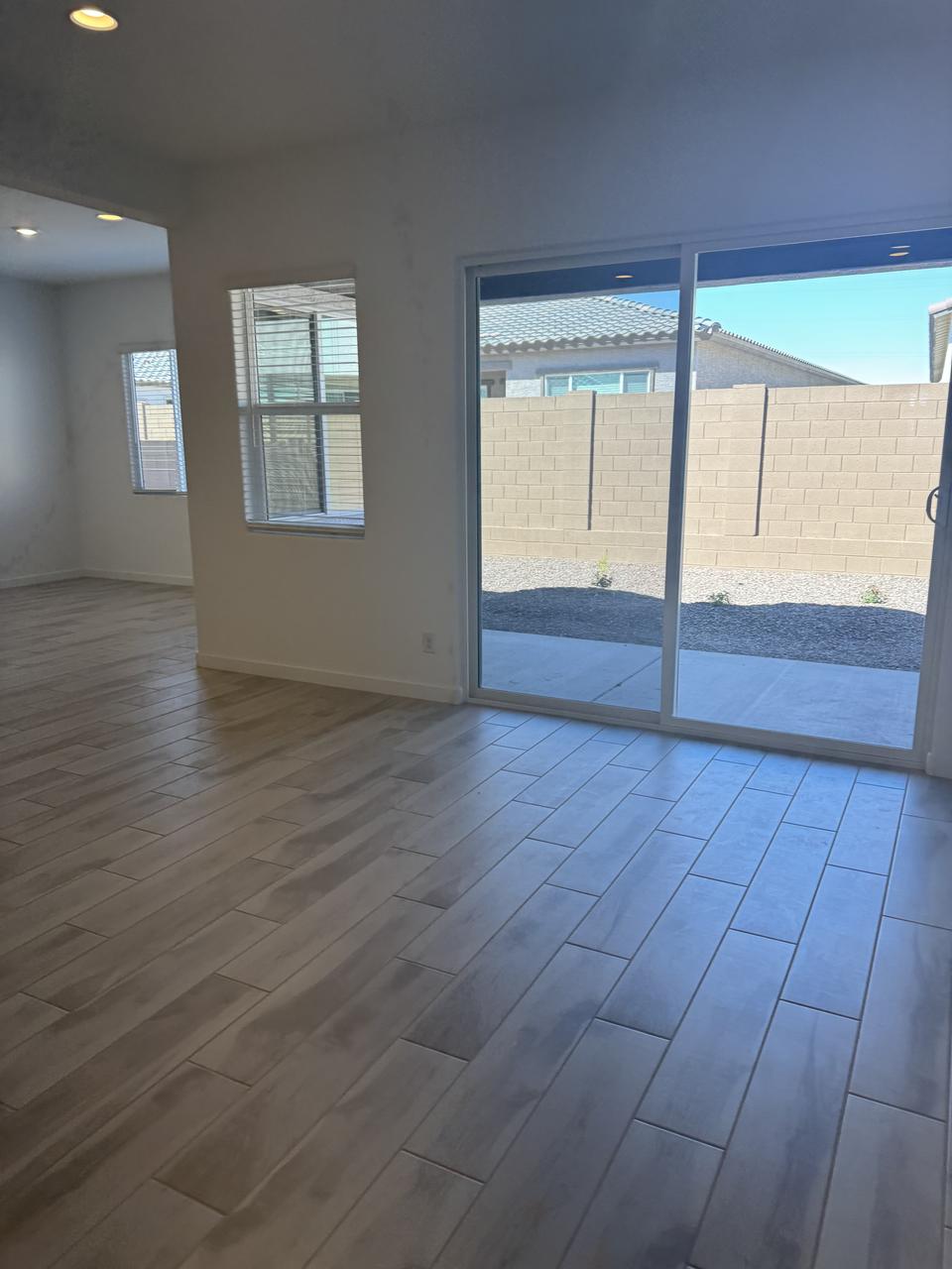 Profile photo 9 of 17