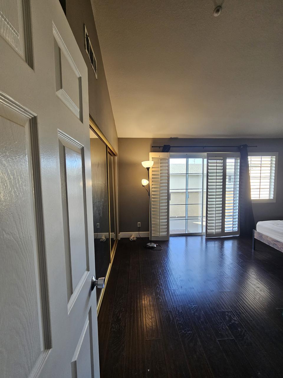 Profile photo 3 of 5