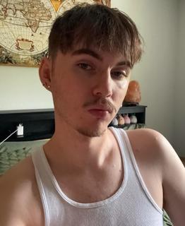 Roommate looking Tacoma, WA, $800