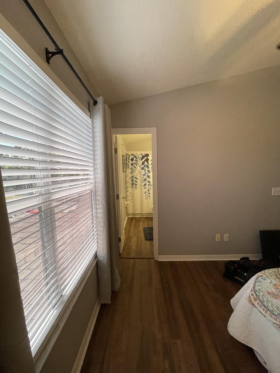 Profile photo 9 of 12