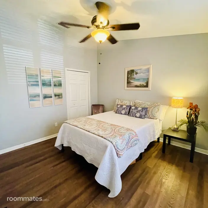 Room for rent in Land O'Lakes, FL $800, townhouse