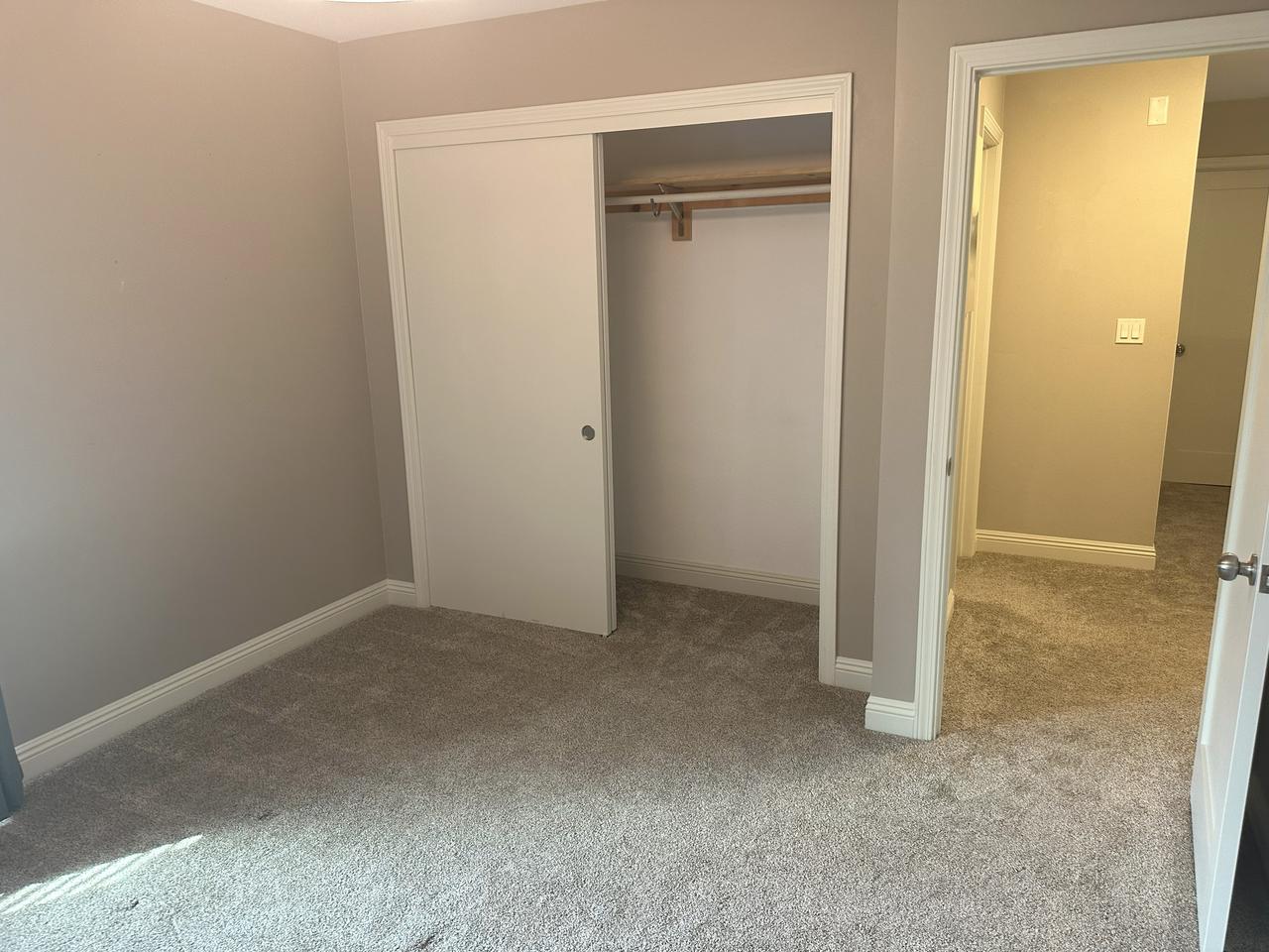 Profile photo 4 of 11