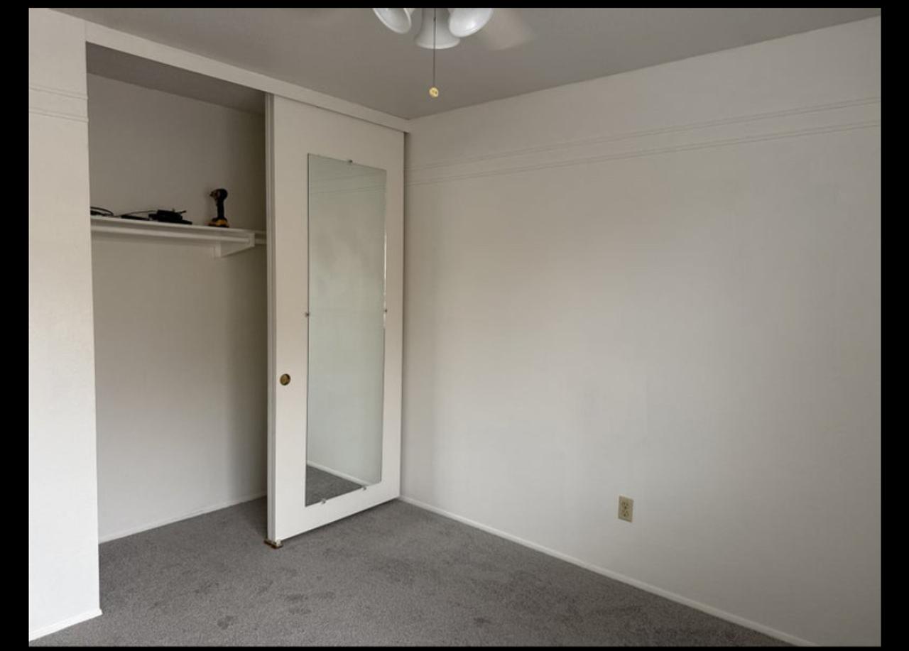 Profile photo 8 of 10