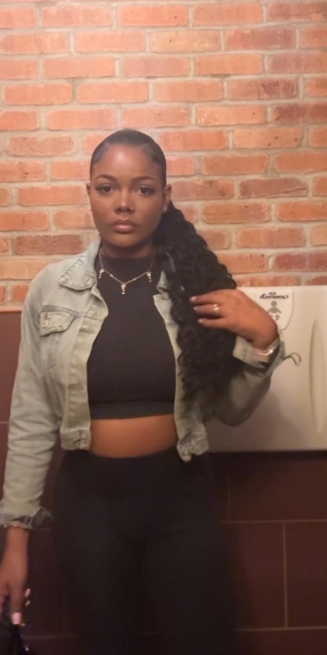 Profile photo 1 of 1