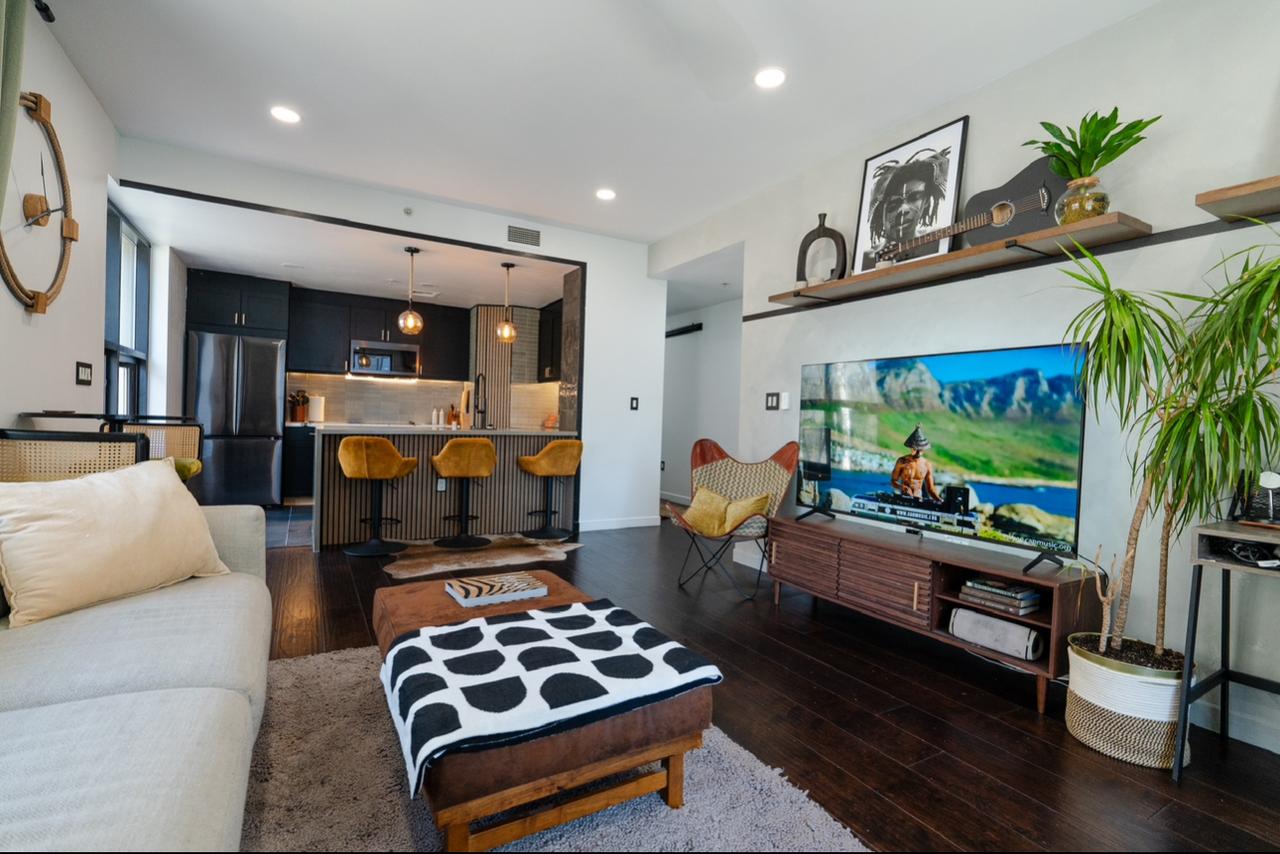 Profile photo 5 of 12