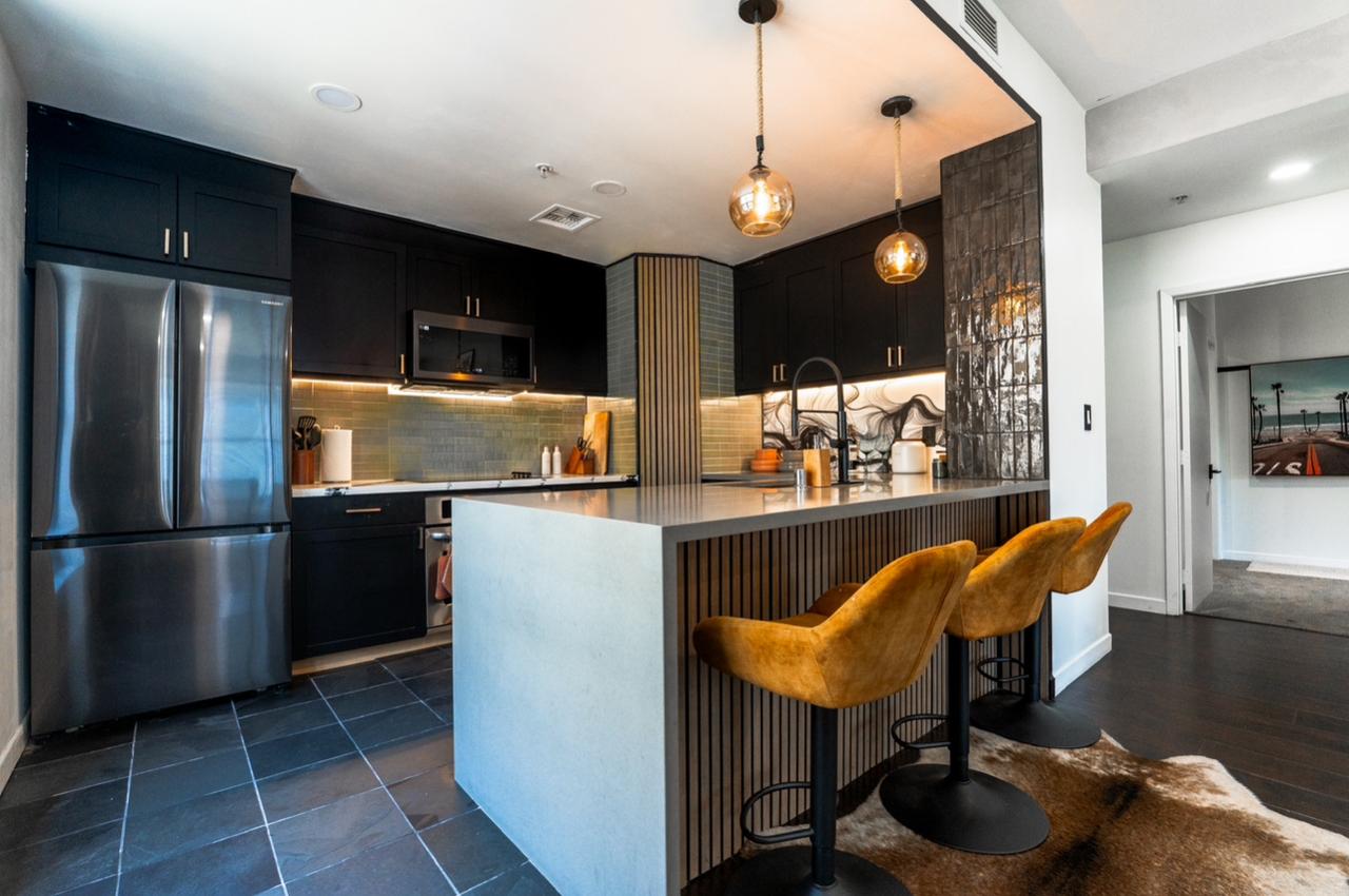 Profile photo 1 of 12