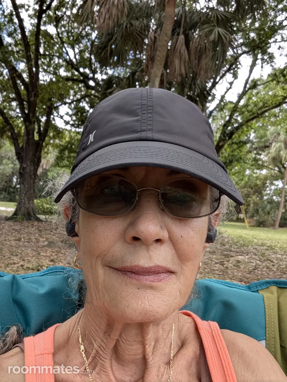Profile photo 3 of 4