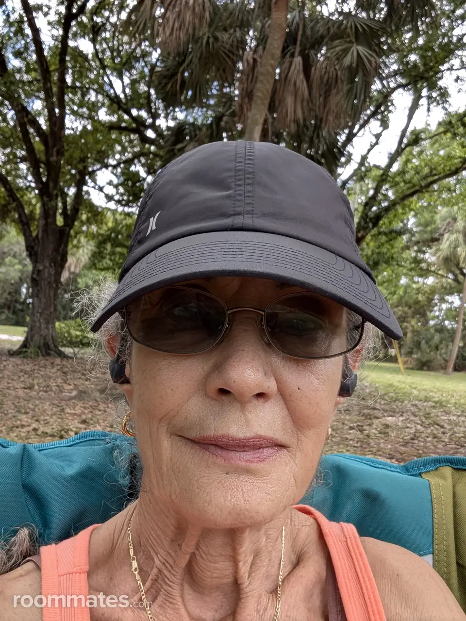 Profile photo 1 of 3