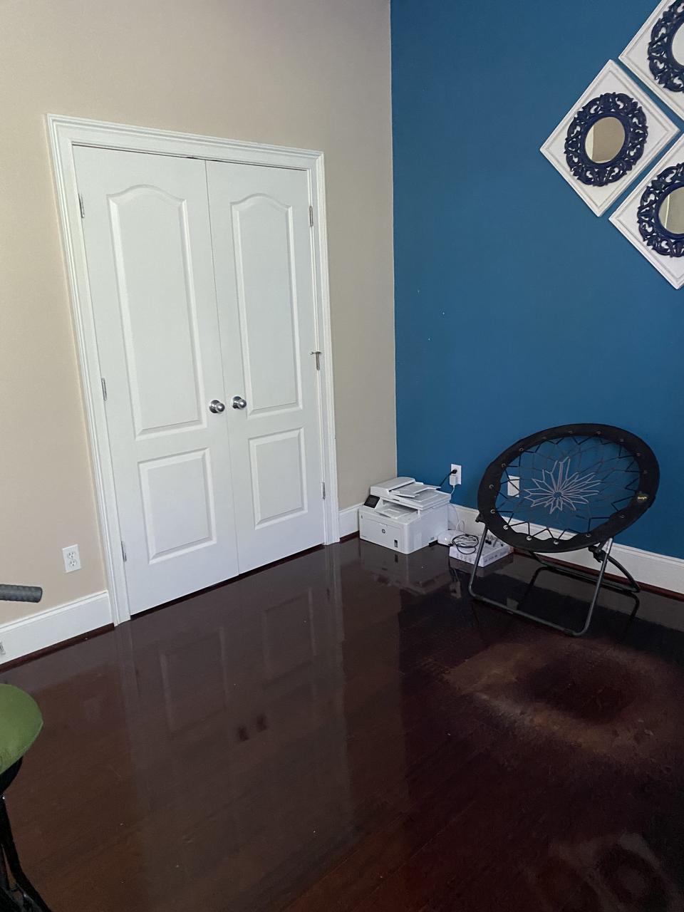 Profile photo 3 of 5