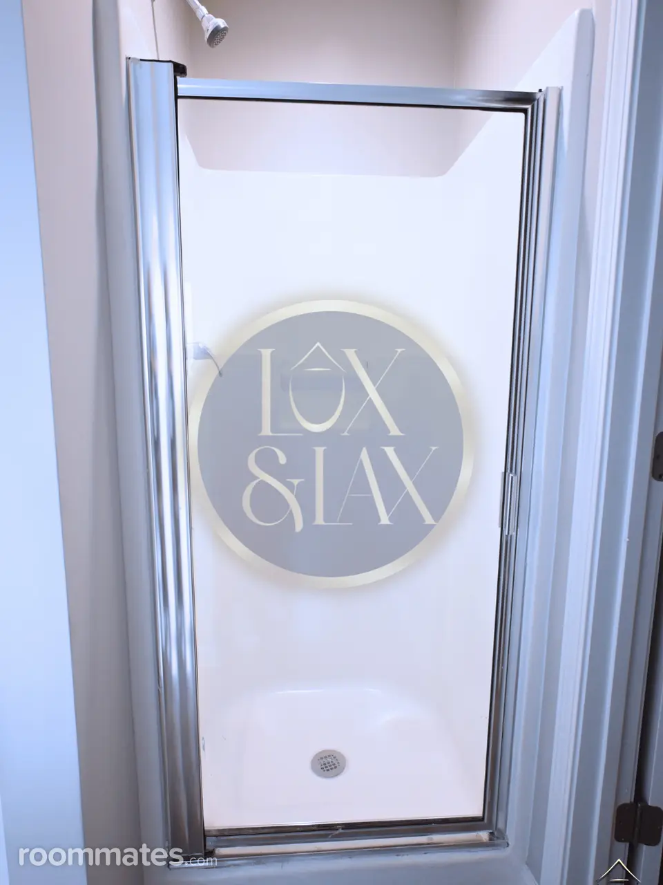 Profile photo 4 of 9