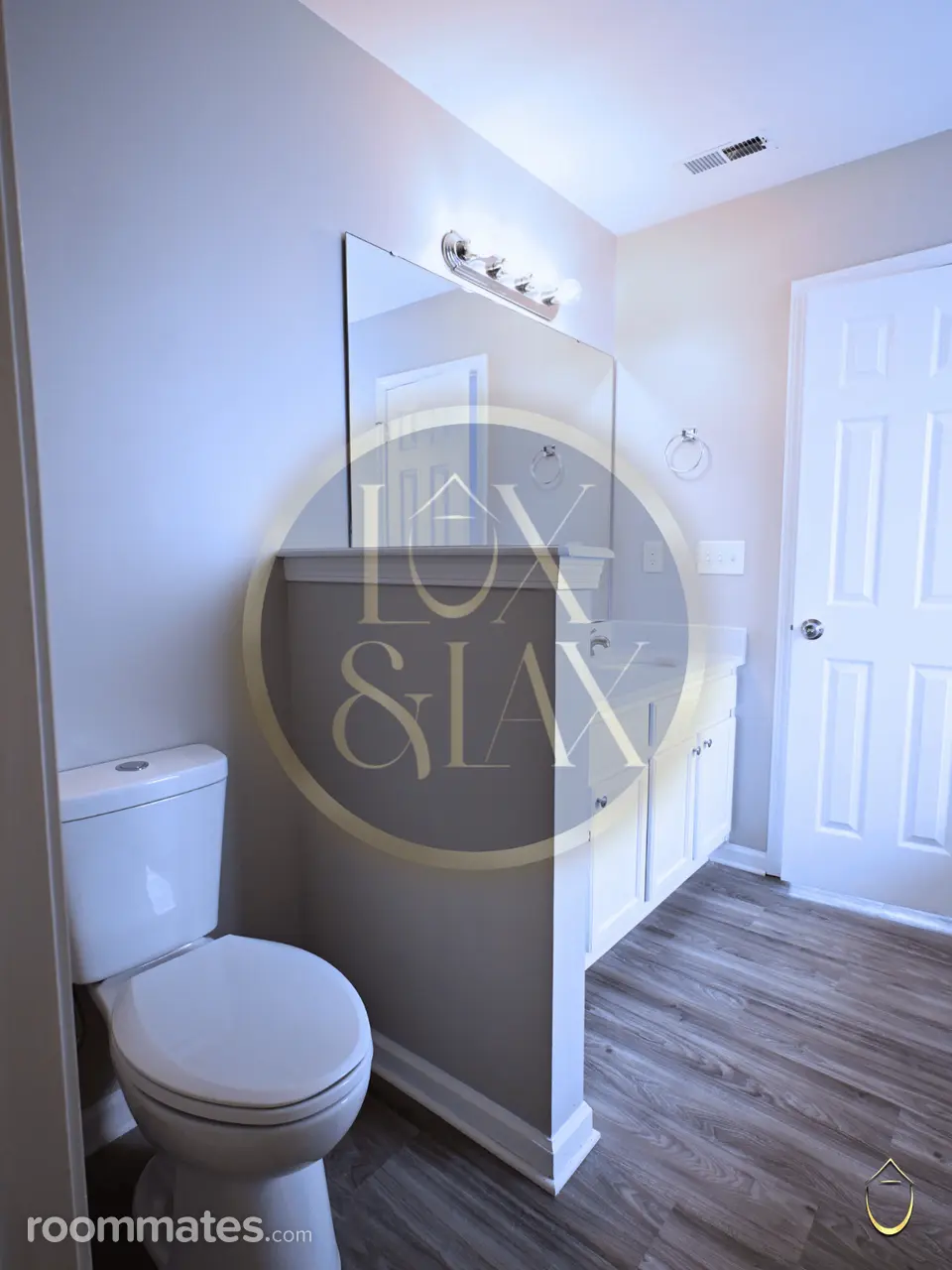 Profile photo 2 of 9