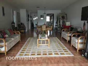 Room for rent in West Palm Beach, FL $1300, condo