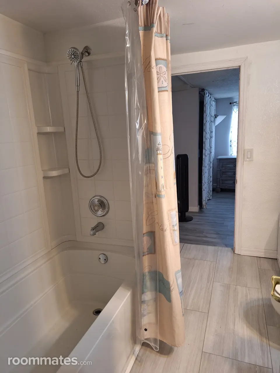 Profile photo 1 of 10