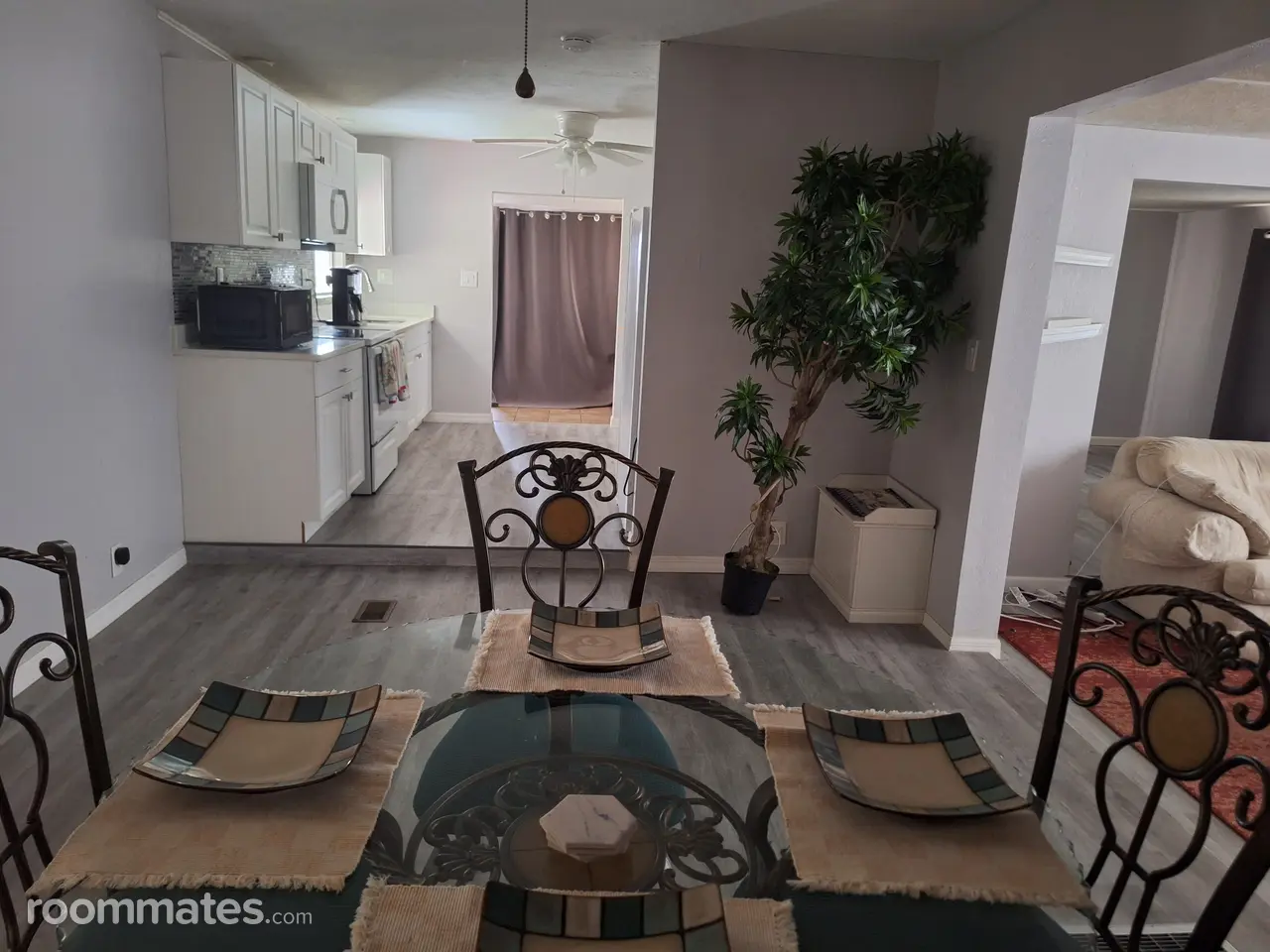 Profile photo 2 of 10