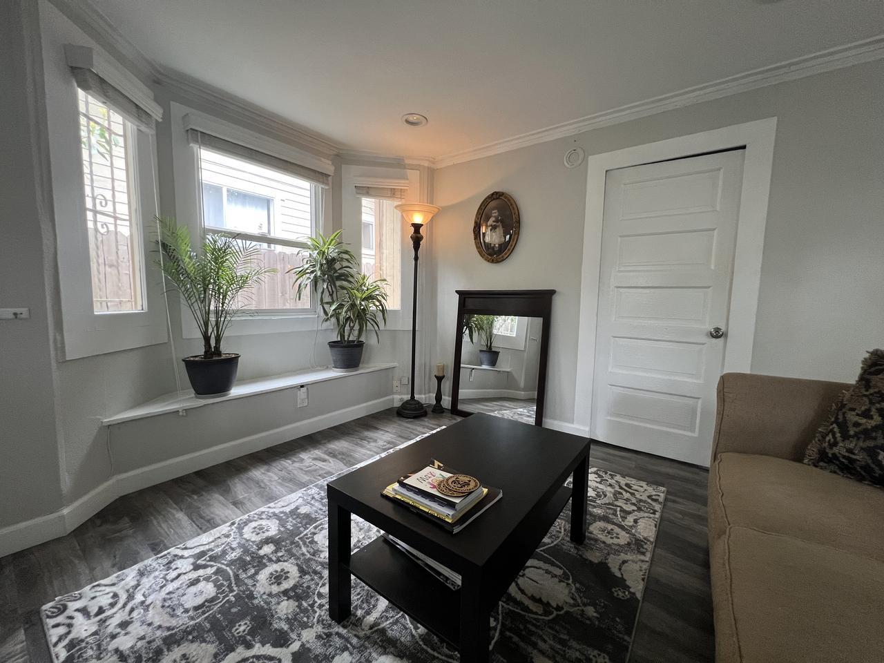 Profile photo 2 of 10