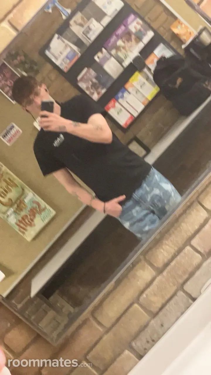 Profile photo 4 of 5