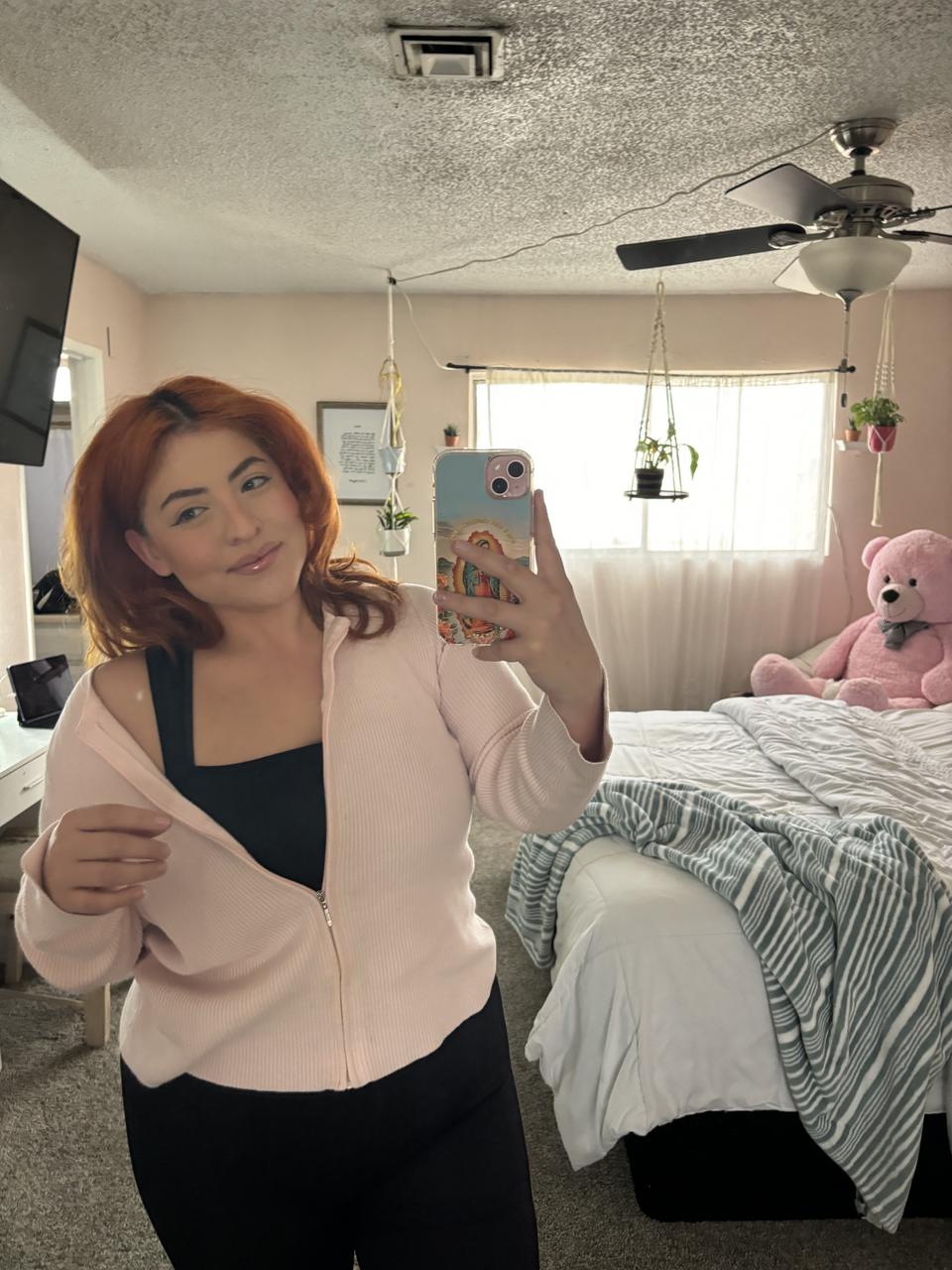 Profile photo 9 of 9