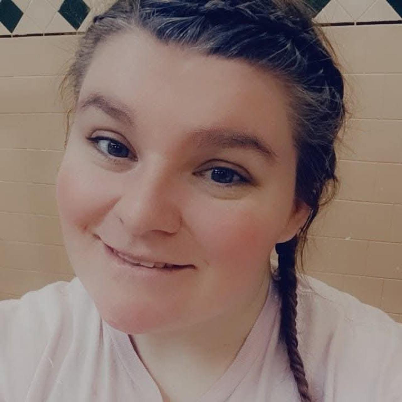 Profile photo 5 of 10