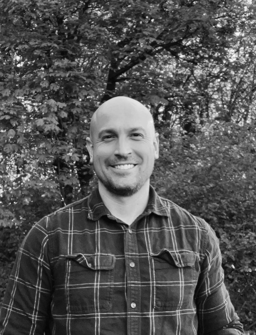 Profile photo 11 of 11