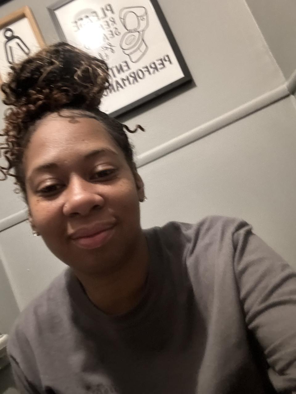 Profile photo 2 of 6