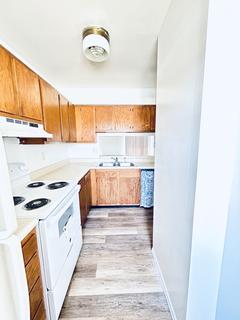 Room for rent in Charleston, Illinois $475, condo