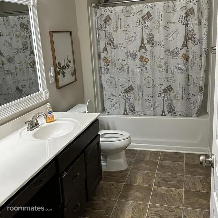 Room for rent in Dallas, GA $800, house