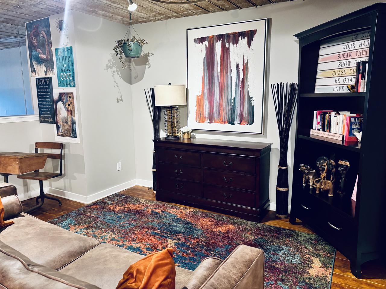 Profile photo 7 of 10