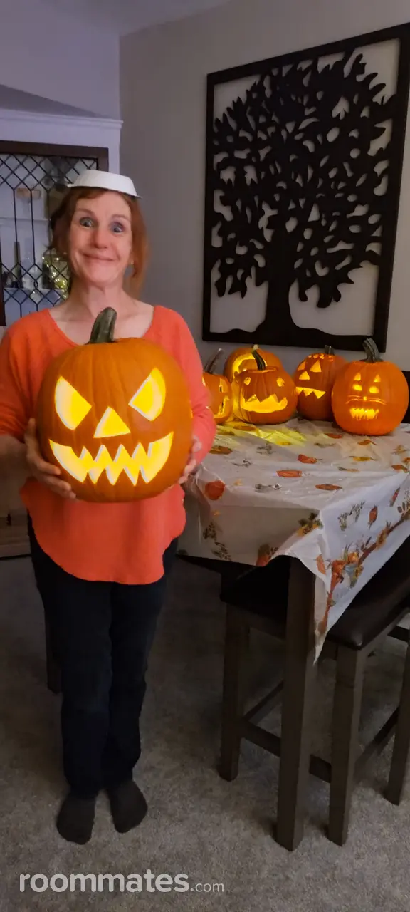 Profile photo 3 of 4