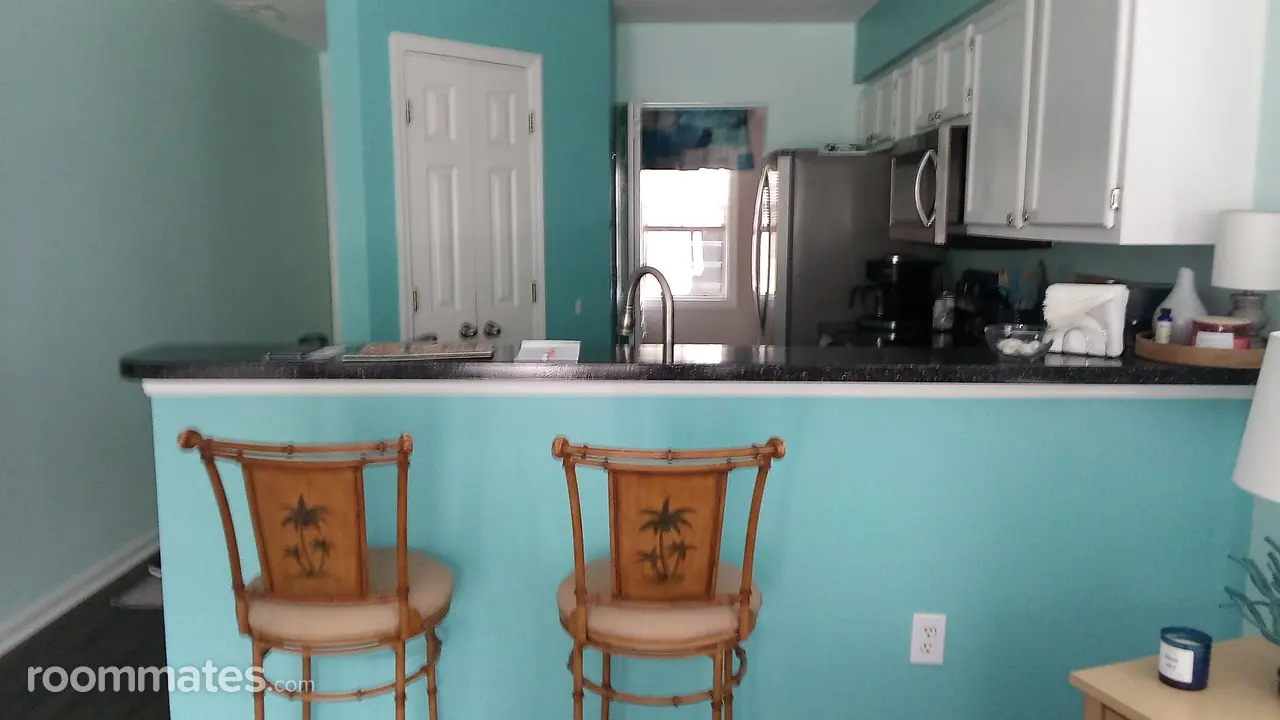 Profile photo 1 of 9