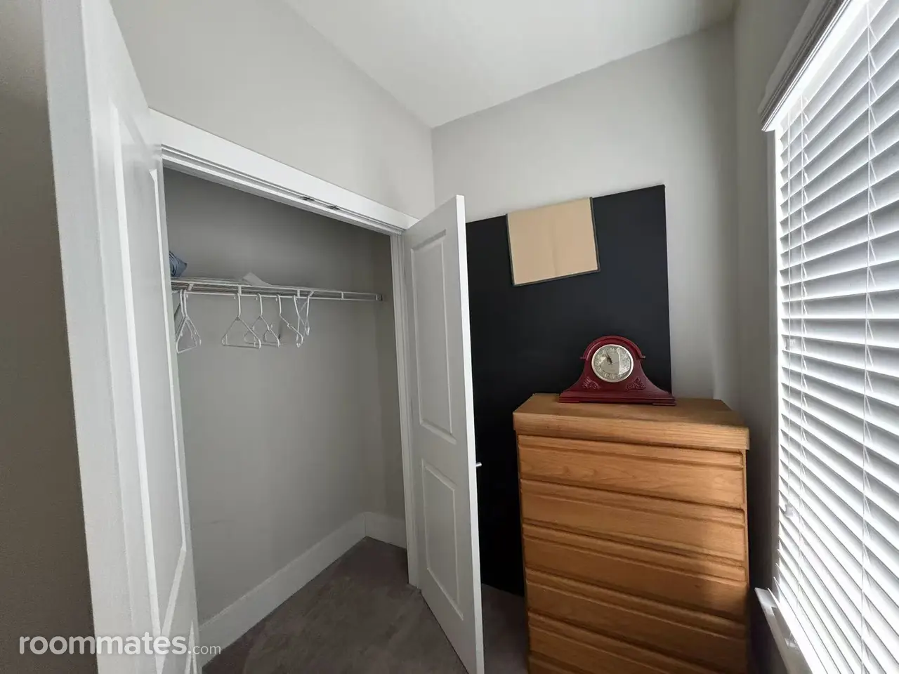 Profile photo 7 of 11