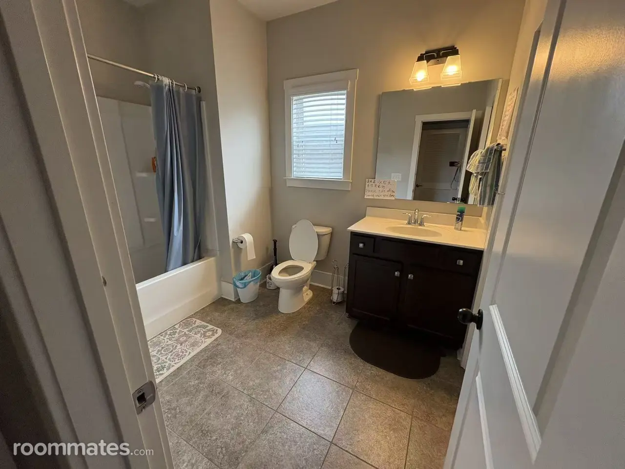 Profile photo 10 of 11