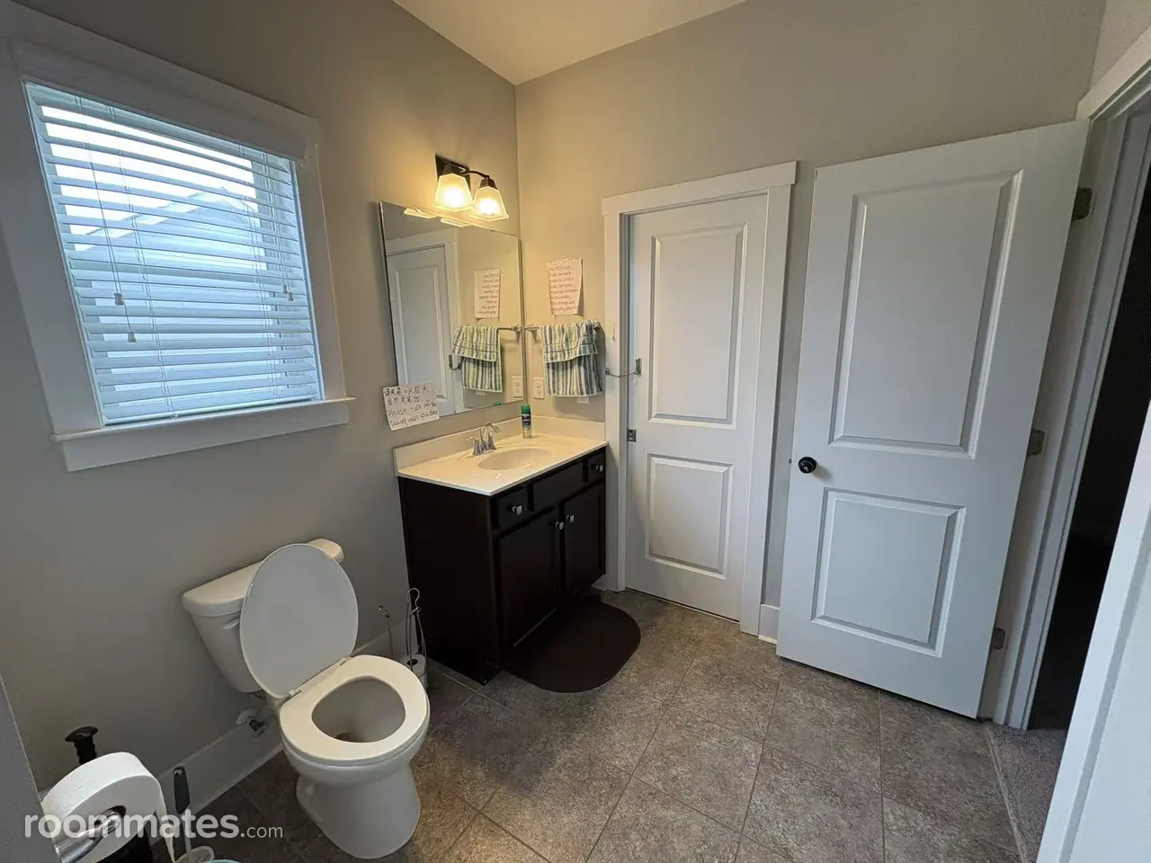 Profile photo 9 of 11