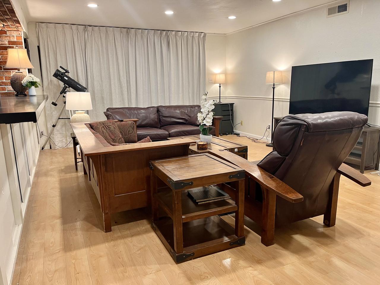 Profile photo 5 of 8