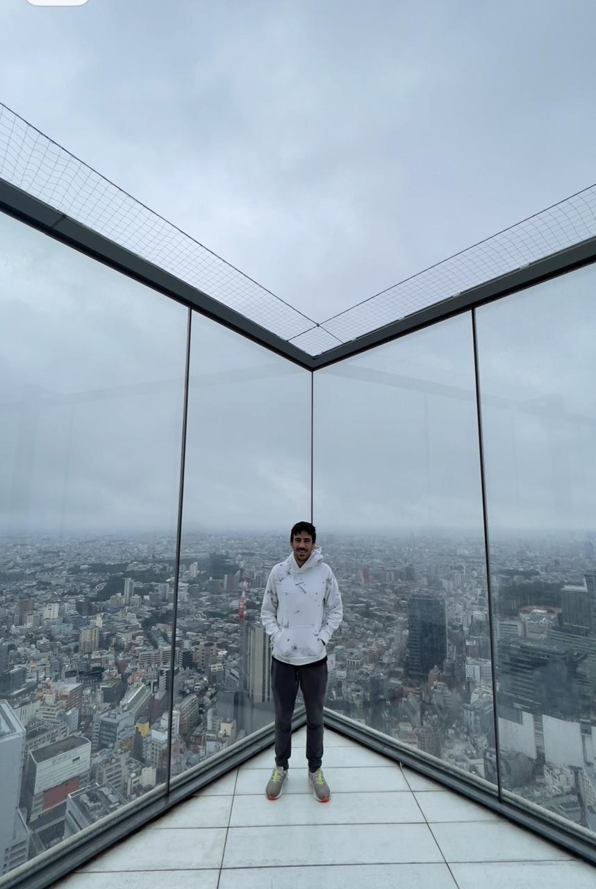 Profile photo 10 of 10