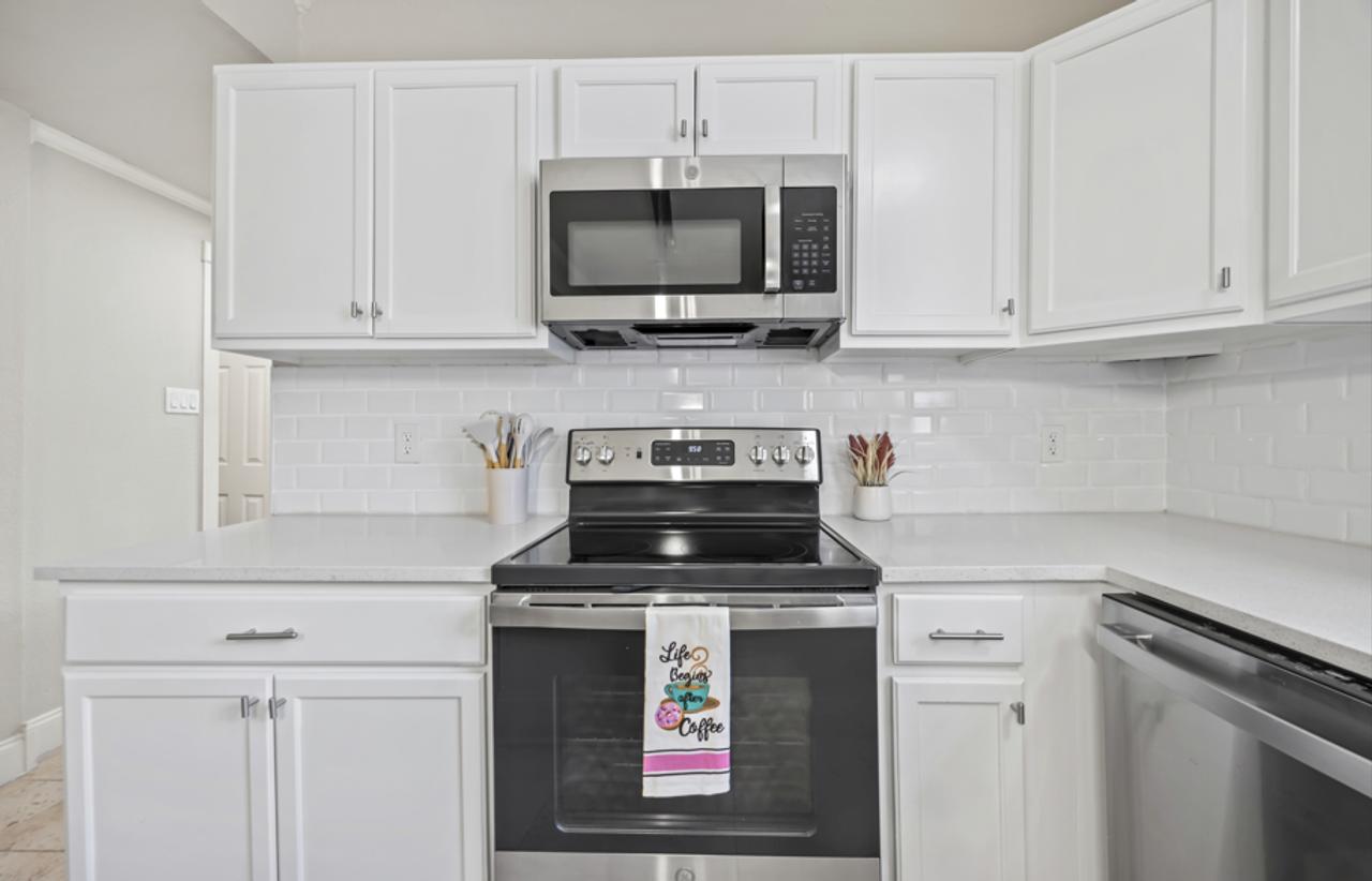 Profile photo 5 of 10