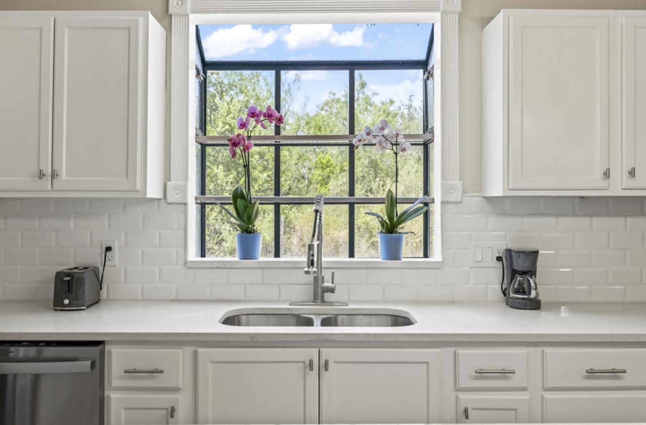 Profile photo 9 of 10