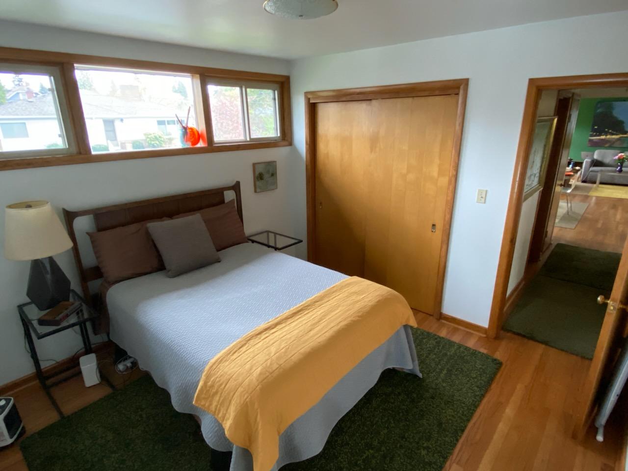 Profile photo 9 of 10