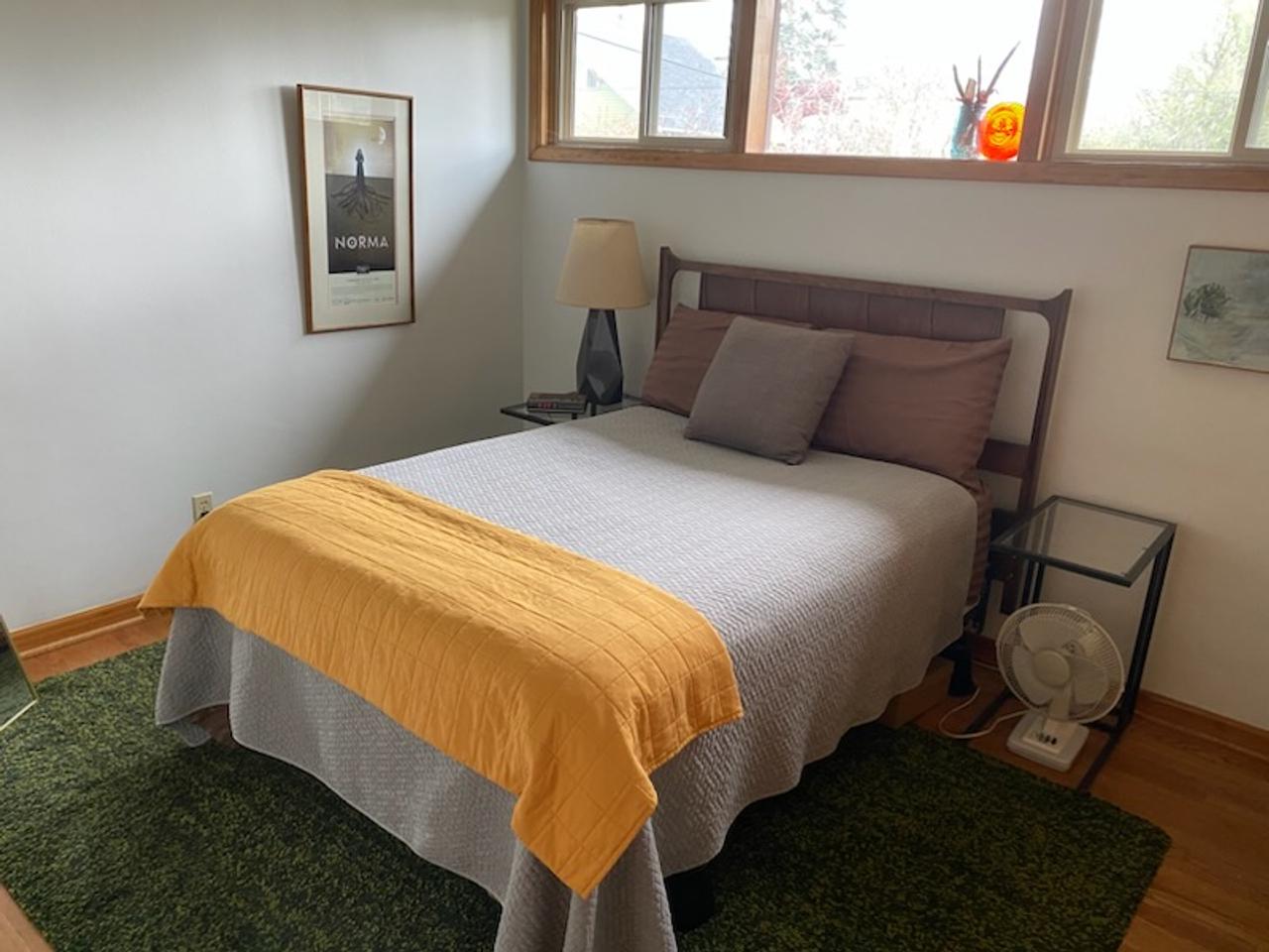 Profile photo 6 of 10