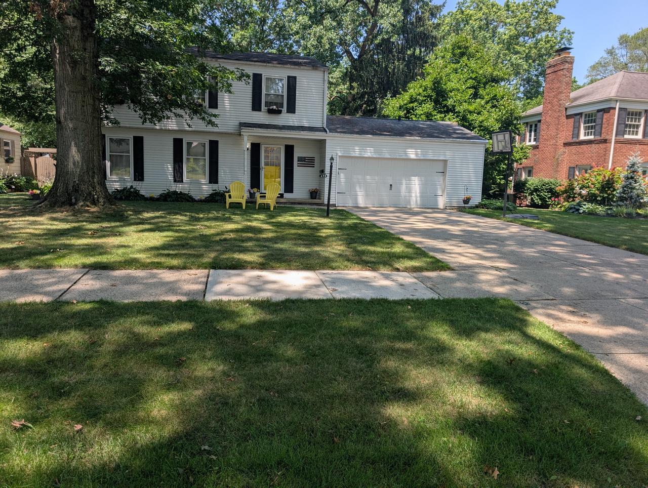 Profile photo 2 of 12