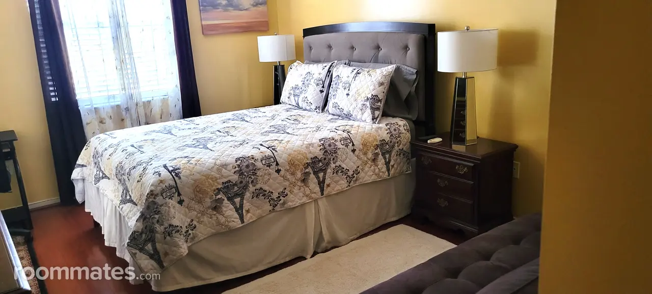 Profile photo 2 of 9